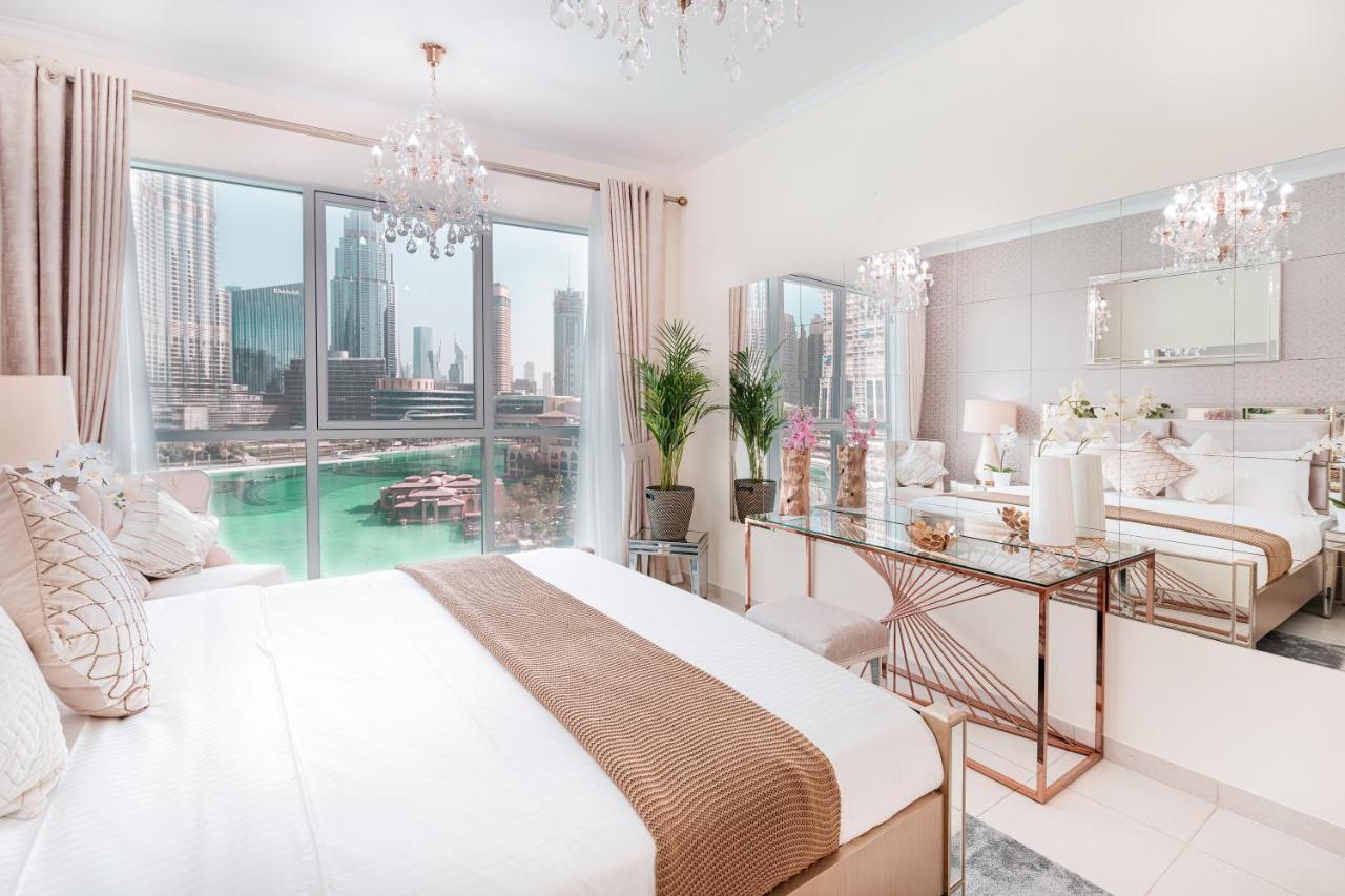 Elite Royal Apartment - Full Burj Khalifa & Fountain View - Brilliant - 2 Bedrooms & 1 Open Bedroom Without Partition ดูไบ ภายนอก รูปภาพ