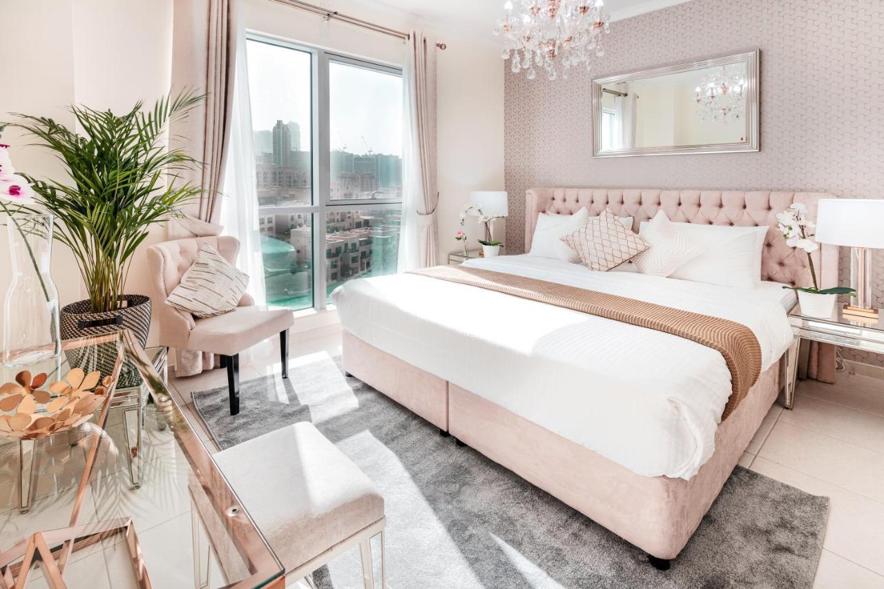 Elite Royal Apartment - Full Burj Khalifa & Fountain View - Brilliant - 2 Bedrooms & 1 Open Bedroom Without Partition ดูไบ ภายนอก รูปภาพ